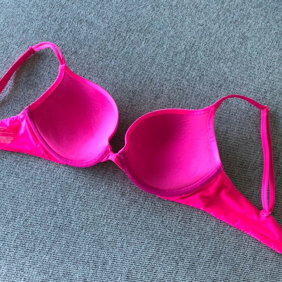 VS Bra - Picture 3 of 5